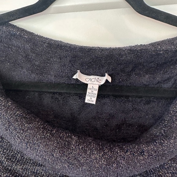 Cache black and gold metallic cowl neck sweater - Picture 2 of 5